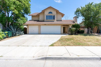 510 Stonewood Dr Los Banos, CA 93635