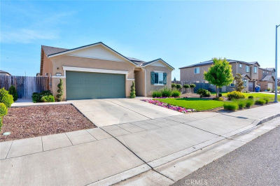 2082 Bidan Ave Chowchilla, CA 93610