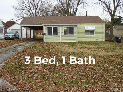 206 N Walnut St Mount Olive, IL 62069