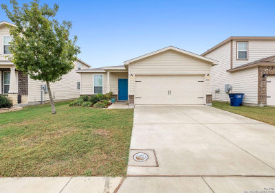 408 Nova Zembla New Braunfels, TX 78130