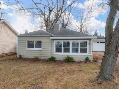 965 Streetman St Erie, MI 48133