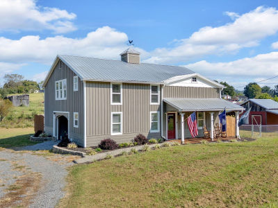 118 W Ellis Ln Mount Carmel, TN 37645