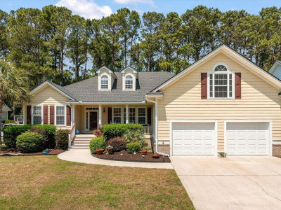 3525 Flowering Oak Way Mount Pleasant, SC 29466