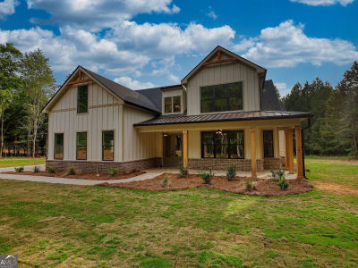 4115 Mount Paran Dr Social Circle, GA 30025