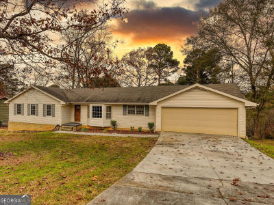 2289 Amberbrook Dr SW Conyers, GA 30094