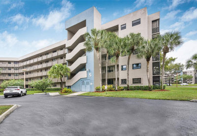 1001 Colony Point Cir APT 503 Pembroke Pines, FL 33026