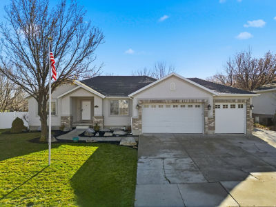 71 E Hunters Hvn Saratoga Springs, UT 84045