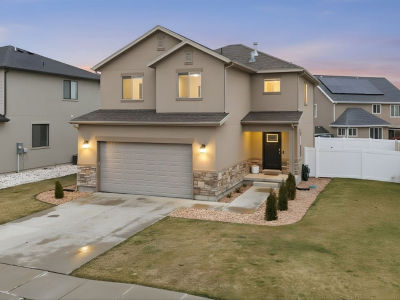 696 N Devonshire Dr Saratoga Springs, UT 84045
