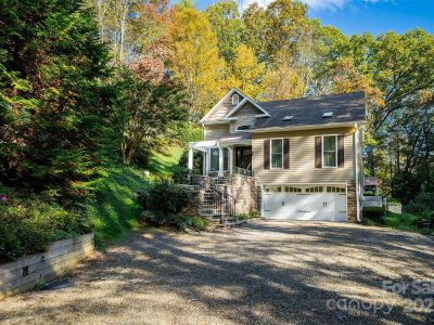 207 Emily Ln Leicester, NC 28748