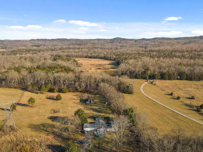 1151 Baker And Hearn Cir Chickamauga, GA 30707