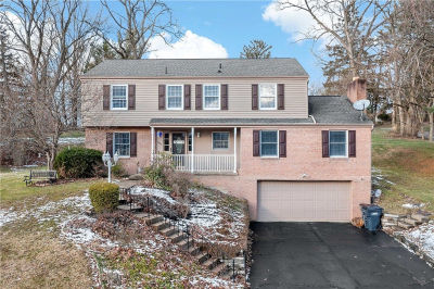 1523 Hastings Mill Rd Pittsburgh, PA 15241