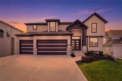 14464 S Haskins St Olathe, KS 66062