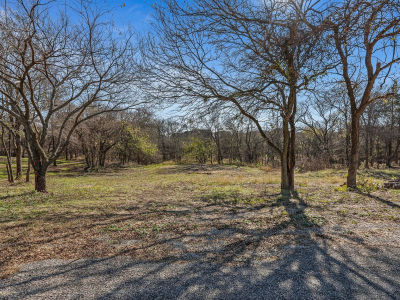 109 Falls Creek Ln Gunter, TX 75058