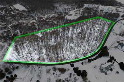 Houk Rd Portersville, PA 16051