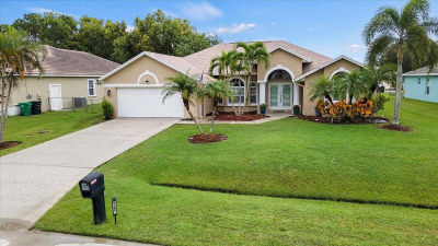 6482 NW Regal Cir Port Saint Lucie, FL 34983