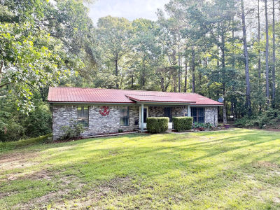 185 6th Ave NW Vernon, AL 35592