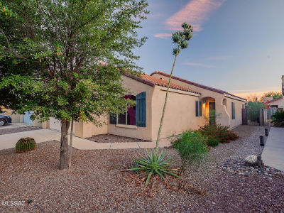 7871 W Sacramento Hill Dr Tucson, AZ 85743