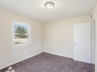 1835 S Sweetbriar Ln Springfield, OH 45505