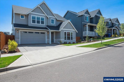 2754 Inna Ave NW Salem, OR 97304