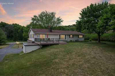 804 Lochtyn Rdg Wales, WI 53183
