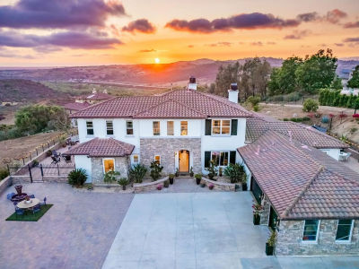 1210 Clos Duval Bonsall, CA 92003