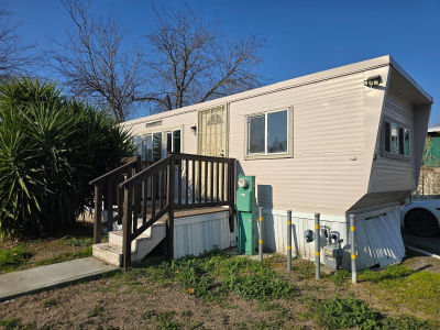 1523 N Beale Rd #49 Marysville, CA 95901