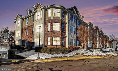 701 Cobblestone Blvd Unit 108 Fredericksburg, VA 22401