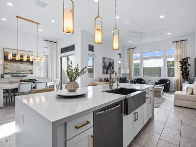 23446 N 76th Way Scottsdale, AZ 85255