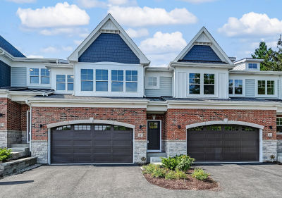 133 Harding Ct Glen Ellyn, IL 60137