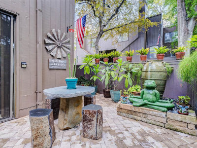 115 Litchfield Ln Houston, TX 77024