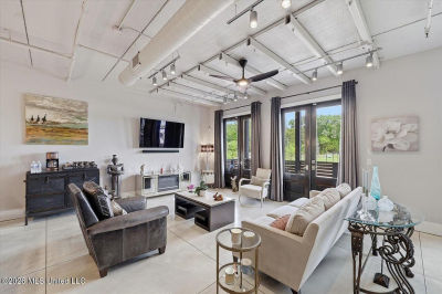 145 Republic St Unit 321 Madison, MS 39110