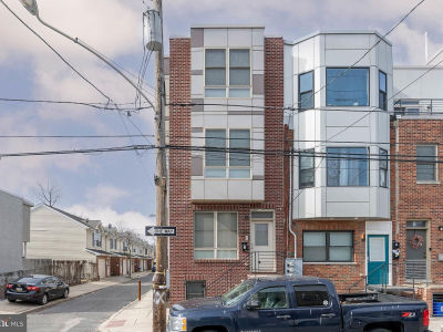 1256 S 27th St Philadelphia, PA 19146