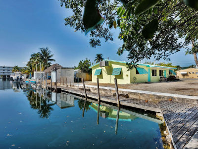 4901/4903 49th St Marathon, FL 33050