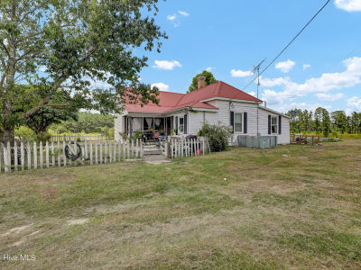 3001 Ebenezer Forrest Rd Garland, NC 28441