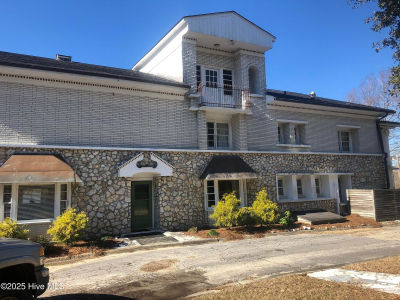 369 Holly Ridge Rd Holly Ridge, NC 28445