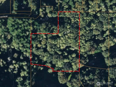 2633 NE Strand Rd Bremerton, WA 98311