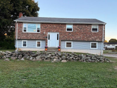 17 Brookside Ln Groton, CT 06340