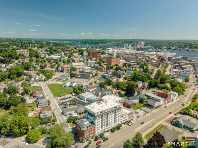 461 Bank St Unit 302 New London, CT 06320