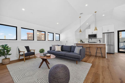 14 Hamlet St #C Somerville, MA 02143