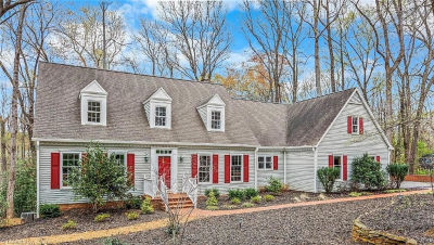 5965 Woodfield Dr Kernersville, NC 27284