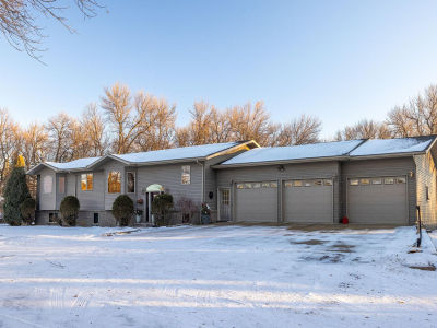 102 County Road 1 Fessenden, ND 58438