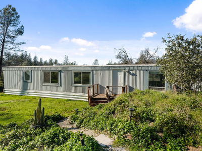 21484 Driftwood Trl Redding, CA 96003