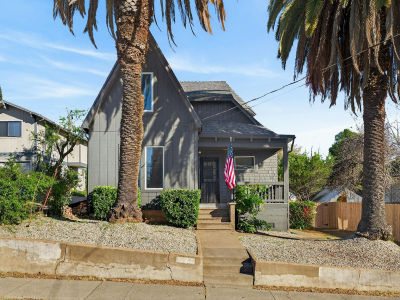 2036 Placer St Redding, CA 96001