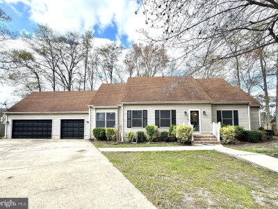 833 White Oaks Ln Pocomoke City, MD 21851