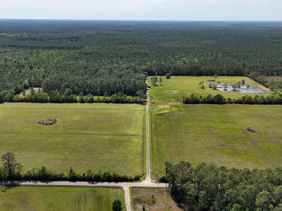 6067 Dan Garcia Rd Bay St Louis, MS 39520