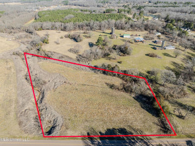 9338 Hudson Rd Hernando, MS 38632