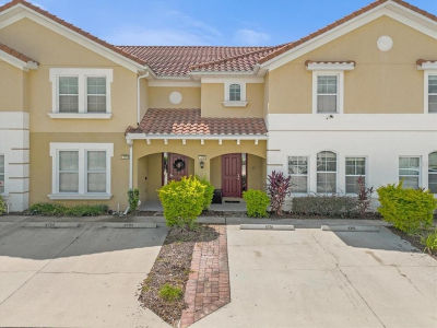 4735 Terrasonesta Dr Davenport, FL 33837