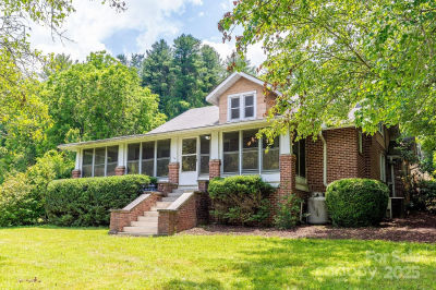160 McLean Rd Weaverville, NC 28787