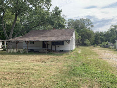 56654 Ash Rd Osceola, IN 46561