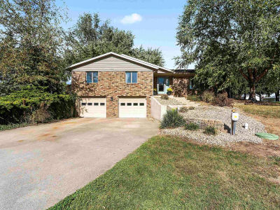 106 Ems C30 Ln Warsaw, IN 46582